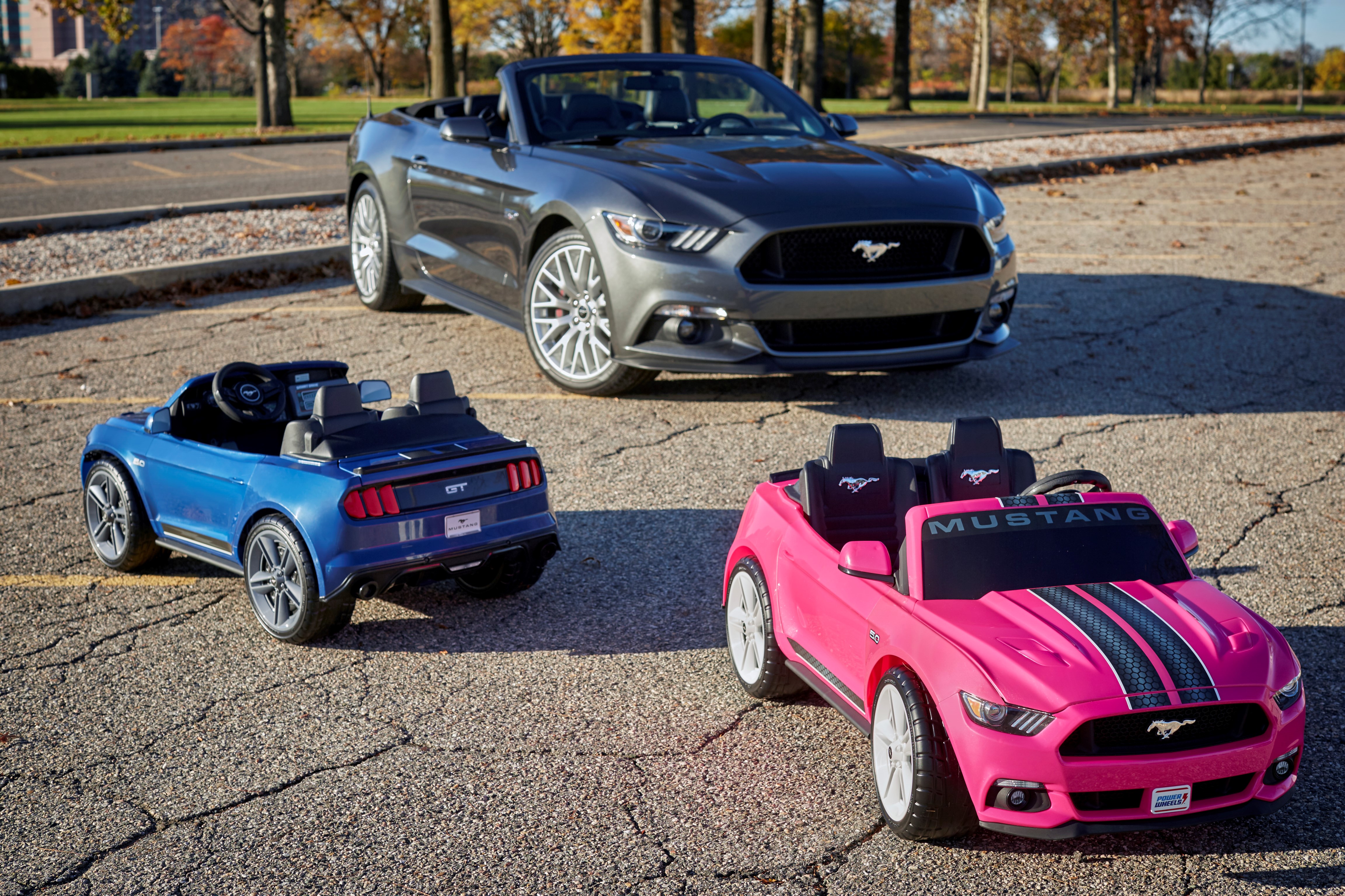 Ford Fisher Price Introduce Power Wheels Smart Drive Mustang Most Advanced Power Wheels Ever Canada English Ford Media Center